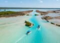 ¿Más lanchas en Bacalar? Analizan si la laguna puede soportarlas