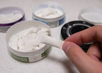 ¡Ojo con estas bolsitas! El producto que gana popularidad en redes ahora está bajo alerta sanitaria
