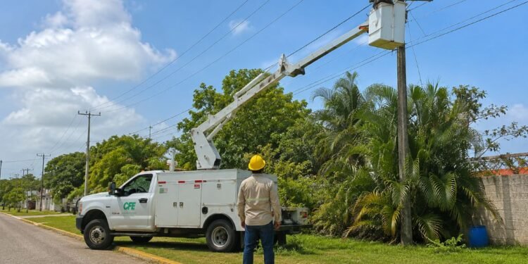 ¿Ahora sí se acabarán los apagones? CFE y Gobierno anuncian plan para atender comunidades rurales