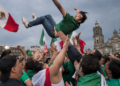 ¿Quiere volar? Gobierno pide evitar juegos peligrosos en el México vs Inglaterra