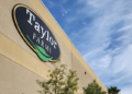 Tras el brote de “diarrea explosiva”, Taylor Farms retira lechuga mexicana de EU