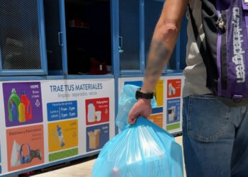 ¿No sabes qué hacer con tu ropa vieja? Profepa habilita centros para reciclarla y cuidar el ambiente