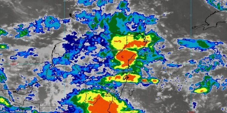 Se activa otra semana de lluvias en México; nueva onda tropical afectará a 31 estados