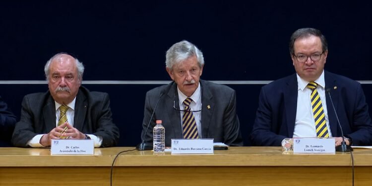 ¿Aceptado en la UNAM? Aún no está definido; un examen presencial decidirá quién conserva su lugar