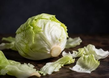 ¿Puede llegar a México? Lechuga mexicana queda bajo investigación por brote de “diarrea explosiva” en EU