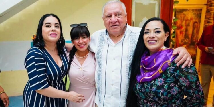 Rafael Marín participa como invitado en asamblea de ingenieros