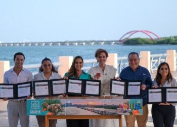 Del Caribe al mundo: el Puente Nichupté protagoniza una estampilla postal histórica