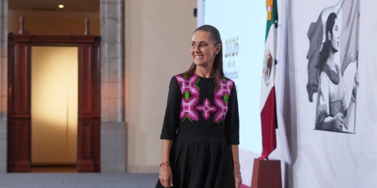 Sheinbaum rompe el silencio sobre el escándalo del examen de la UNAM. Esto es lo que dijo