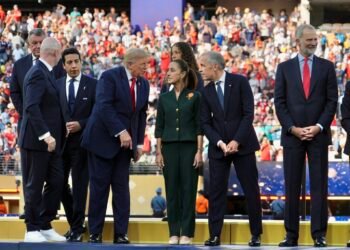 ¿Solo hablaron de futbol? Esto conversaron Sheinbaum, Trump y Carney durante la final