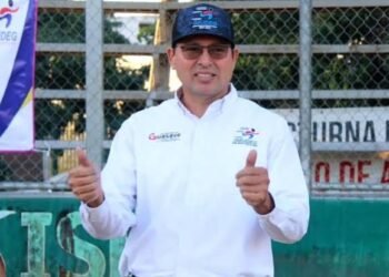 Detienen en Estados Unidos a exfuncionario de Rocha Moya, con 111 mil pastillas de fentanilo