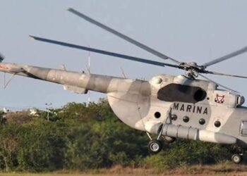 Helicóptero de la Semar aterriza de emergencia en Jalisco; reportan tres lesionados