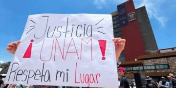 ¿Perderán su lugar? Aspirantes aceptados demandan a la UNAM por repetir examen