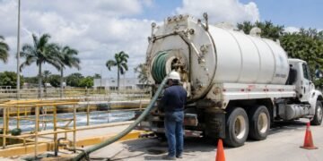 Van por mayor control de aguas residuales en Quintana Roo; buscan regular rutas y descargas