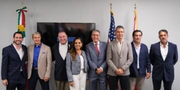 Cancún busca dar el salto a la inversión global; Mara Lezama presenta su Distrito Financiero en Orlando