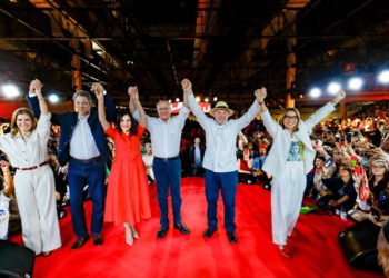 El PT oficializa la candidatura de Lula; buscará mantenerse en la Presidencia de Brasil