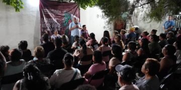 A horas de la definición, Rafael Marín mantiene el diálogo con las colonias de Cancún