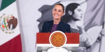 Sheinbaum cambia la jugada: Segundo Informe arrancará en Palacio y terminará en el Zócalo