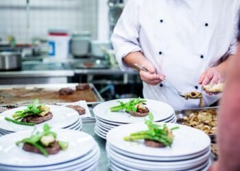¿Tu restaurante favorito pasa la prueba? Un chef revela cómo detectar una mala carta