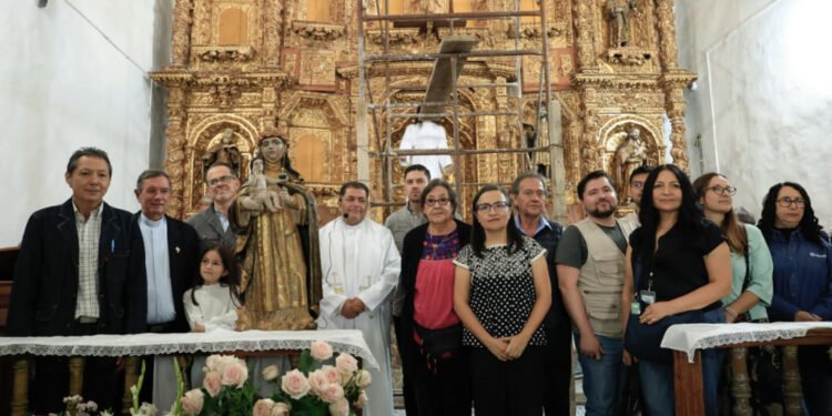 Recuperan tesoro religioso: Santa Rosa de Lima regresa a su capilla en Hidalgo