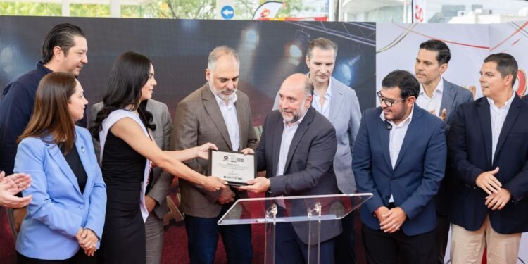 Tres décadas moviendo a México: OXXO GAS presenta resultados y nuevos compromisos