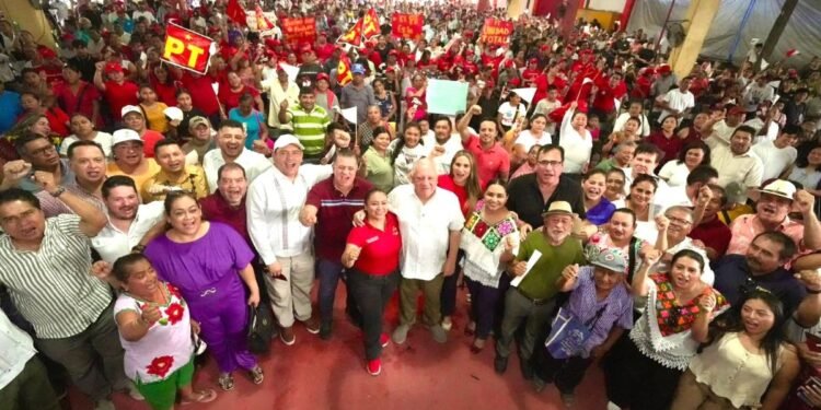 Con lleno total, Rafael Marín llama a saldar la deuda histórica con la Zona Maya