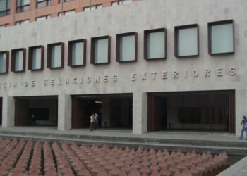 ¿Hay mexicanos entre los viajeros desaparecidos en Nepal? La SRE responde