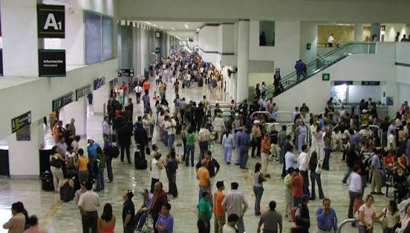 México atrae más viajeros: visitas internacionales crecen 2.9% en julio