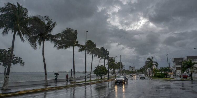 ¿Arruinarán las lluvias las Fiestas Patrias? Así viene el clima esta semana en Quintana Roo