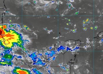 Onda tropical 37 moja Quintana Roo y otra ya viene en camino: así estará la semana.