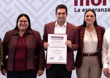 Morena coloca a Gino Segura al frente de su organización política en Quintana Roo