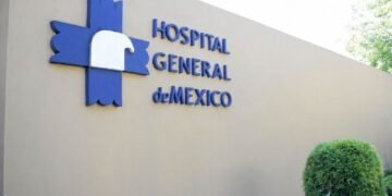 ¿Salud sin salud? Brote de Salmonella afecta a 135 médicos del Hospital General de México