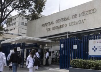 ¿Son seguros los alimentos en hospitales? Salud ordena revisión tras brote de salmonela