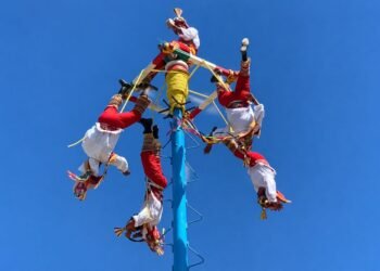 Tras meses de ausencia, preparan regreso de los Voladores de Papantla a Tulum