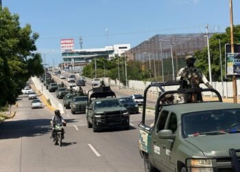 Ejército despliega 1,600 efectivos para reforzar la seguridad en Mazatlán