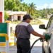 Apagones dificultan eliminar uso de efectivo en gasolineras de comunidades rurales