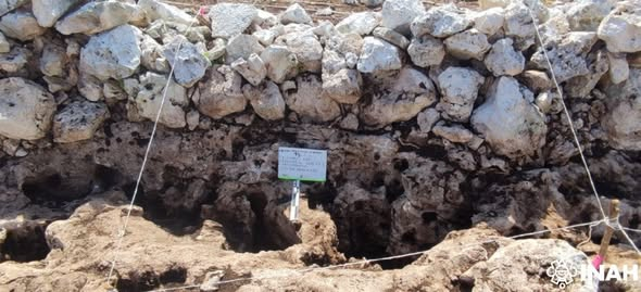 ¿Piedras que guardan miel? Hallazgo en Tulum podría revelar un antiguo secreto maya