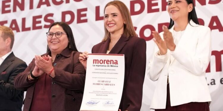 El tablero de 2027 comienza a moverse en Nuevo León: Clara Luz Flores asume coordinación