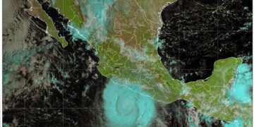 De categoría 4 a 5… otra vez: Polo retoma fuerza en el Pacífico
