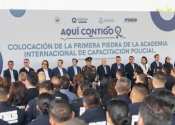 SRE aclara requisitos para academia policial de Querétaro tras visita del embajador de EU
