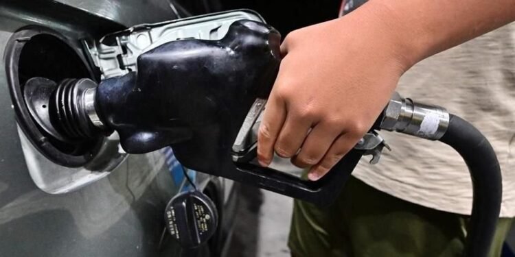 Profeco reporta que 8 mil 933 gasolineras venden diésel por debajo de $27