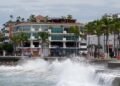 Simón baja a categoría 2: nueve puertos con restricciones y lluvias previstas en Quintana Roo