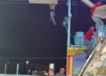 Niño queda colgado de la rueda de la fortuna en la Feria de Torreón; así lo rescataron