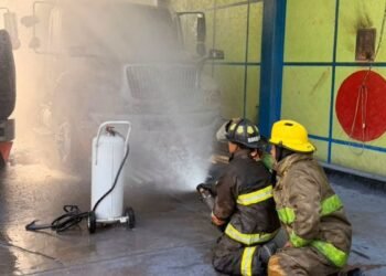 Una mañana entre llamas: explota gasera en Coacalco y vecinos huyen