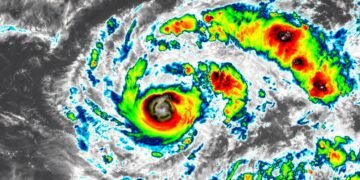 ¡Trudy ya es huracán categoría 1! Advierten lluvias intensas y oleaje de hasta 3 metros