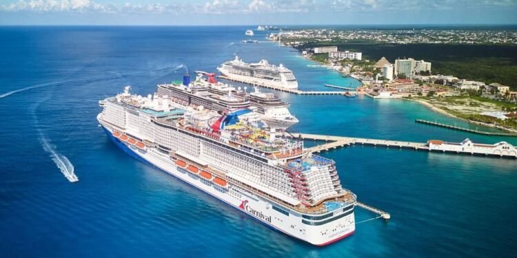 ¿Se acaba una era? Carnival comienza a despedirse de Mahahual después de 25 años