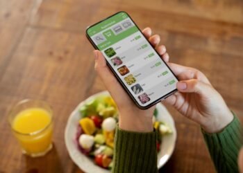 El precio escondido de pedir comida por app: ¿cuánto terminas pagando realmente?