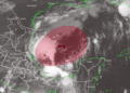¿Debes sacar el paraguas? Quintana Roo espera lluvias por sistema en el Golfo